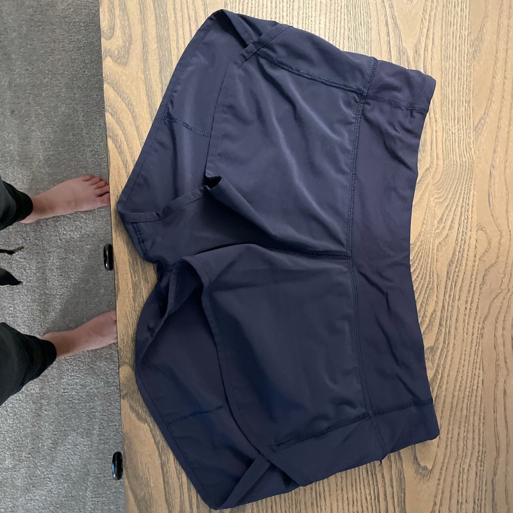 Lululemon Speed Up shorts